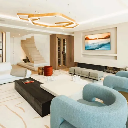 Penthouse Frontline Of Puente * Marbella