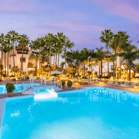 Penthouse Frontline Of Puente * Marbella