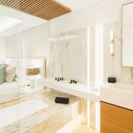 Penthouse Frontline Of Puente * Marbella